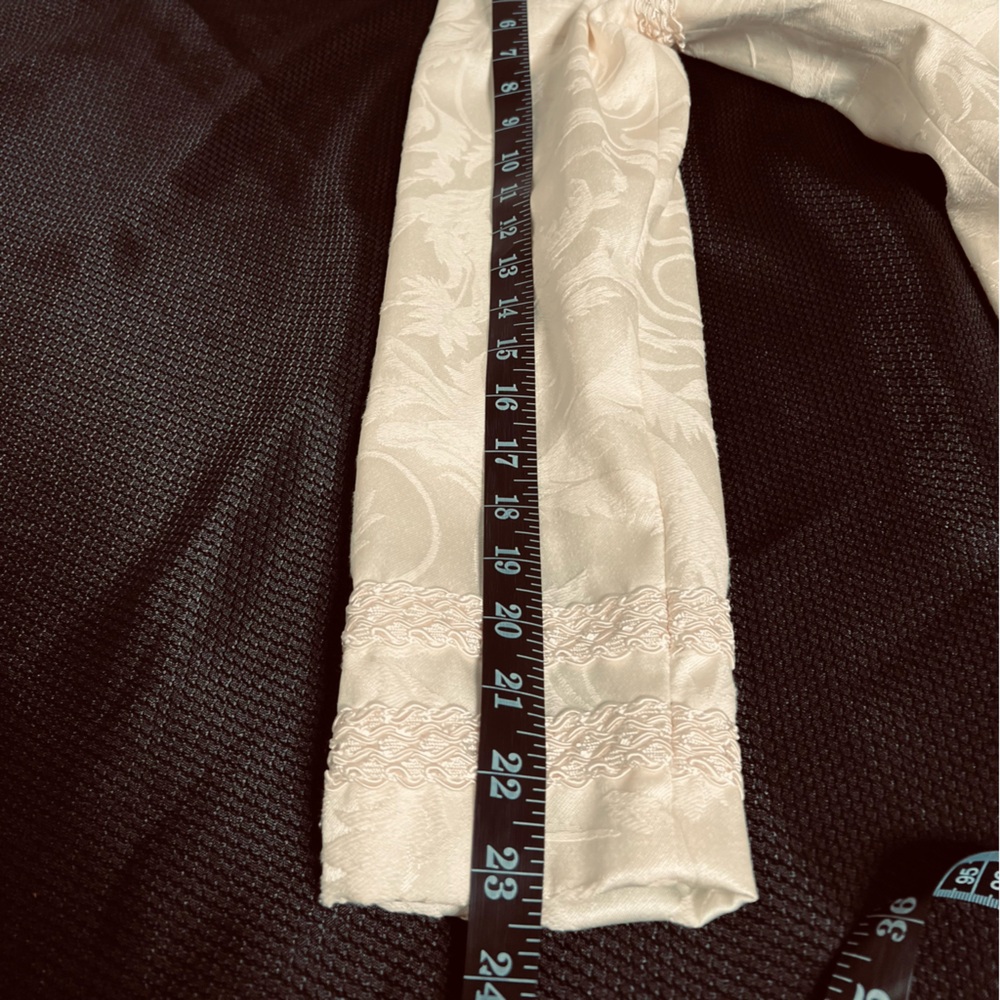 Patricia Rhodes Vintage Cream Brocade Suit SZ:10
Long Sleeve Military Inspired. - Picture 8 of 16